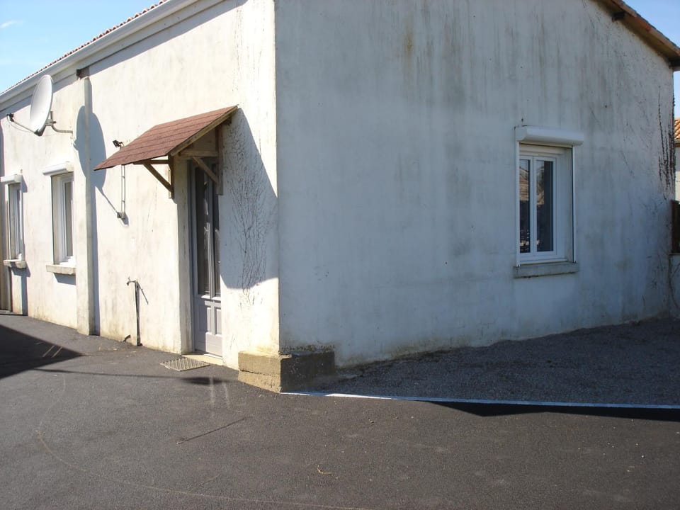 le Gïte de la Grande Bénatrie House in Pays de la Loire