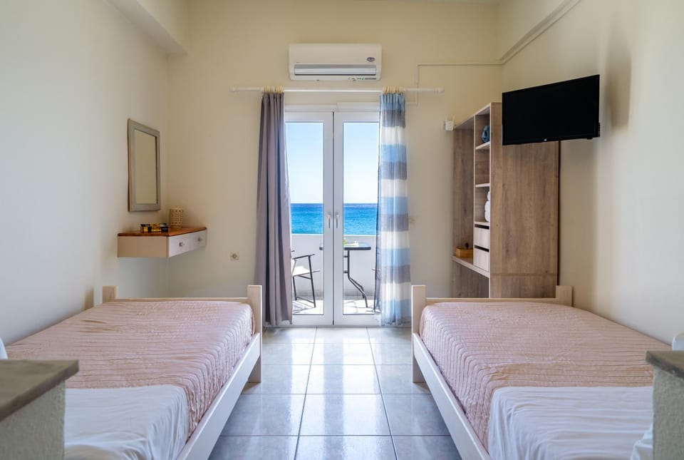 Bed, View (from property/room), Bedroom