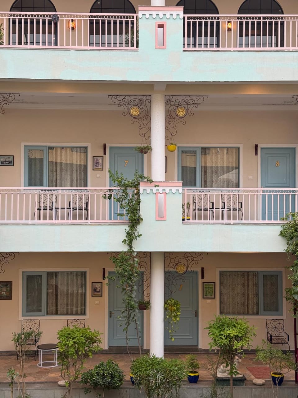 Property building, Balcony/Terrace