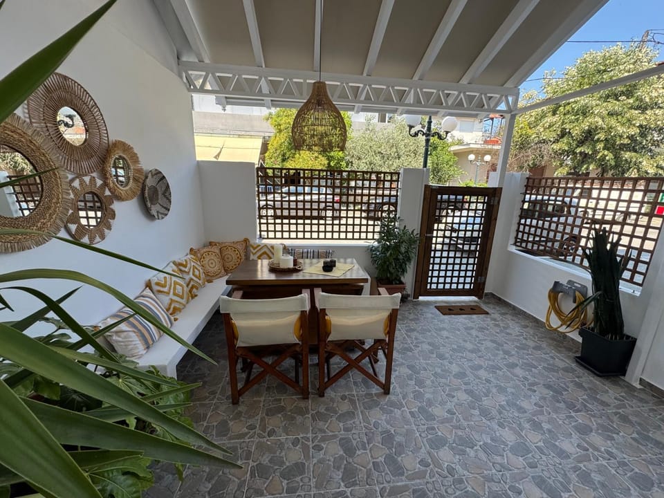 Patio, Balcony/Terrace