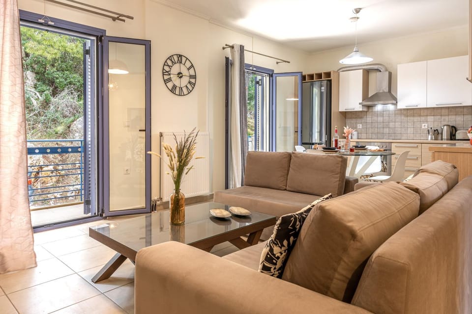 FoRest & sea view apartment Apartment in Argostolion