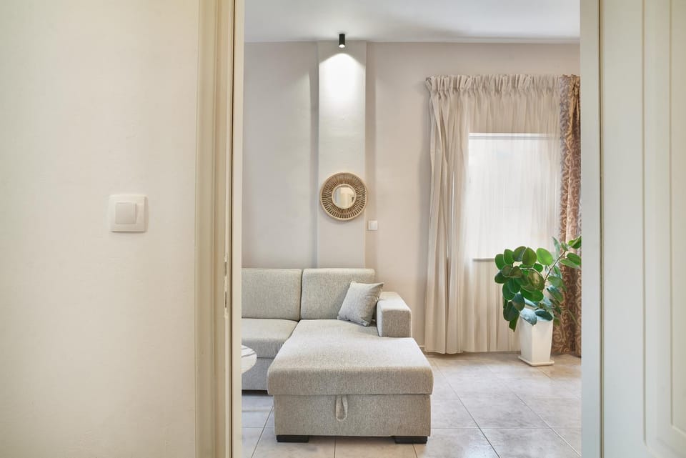 Luxurious house near the sea Apartment in Crete