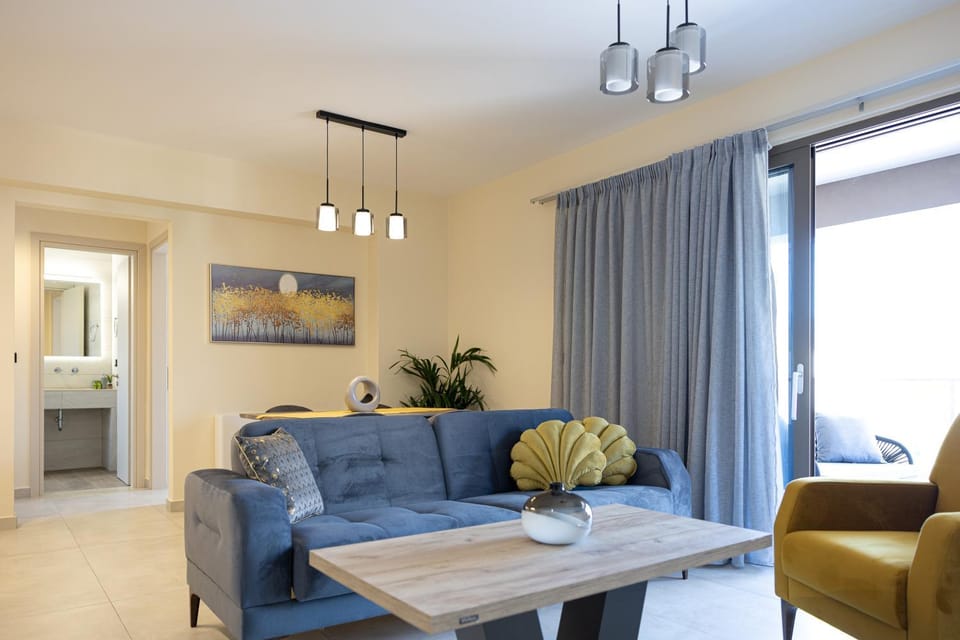Balcony/Terrace, Living room