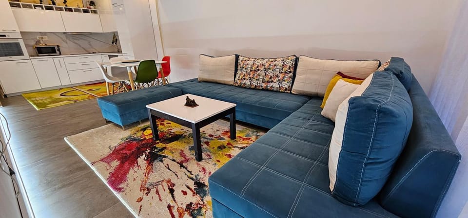ALP's 2 bedroom apt, 8 min walk from city centre Apartment in Europe