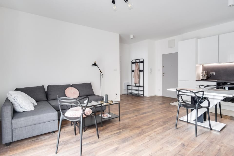 Kitchen or kitchenette, Living room, Seating area