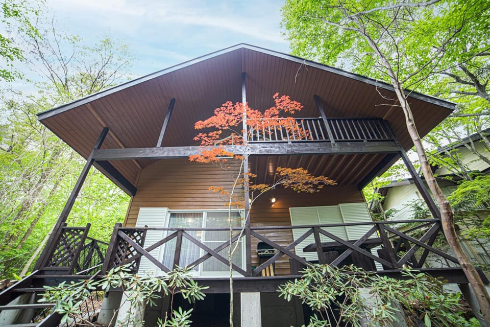 Property building, Balcony/Terrace