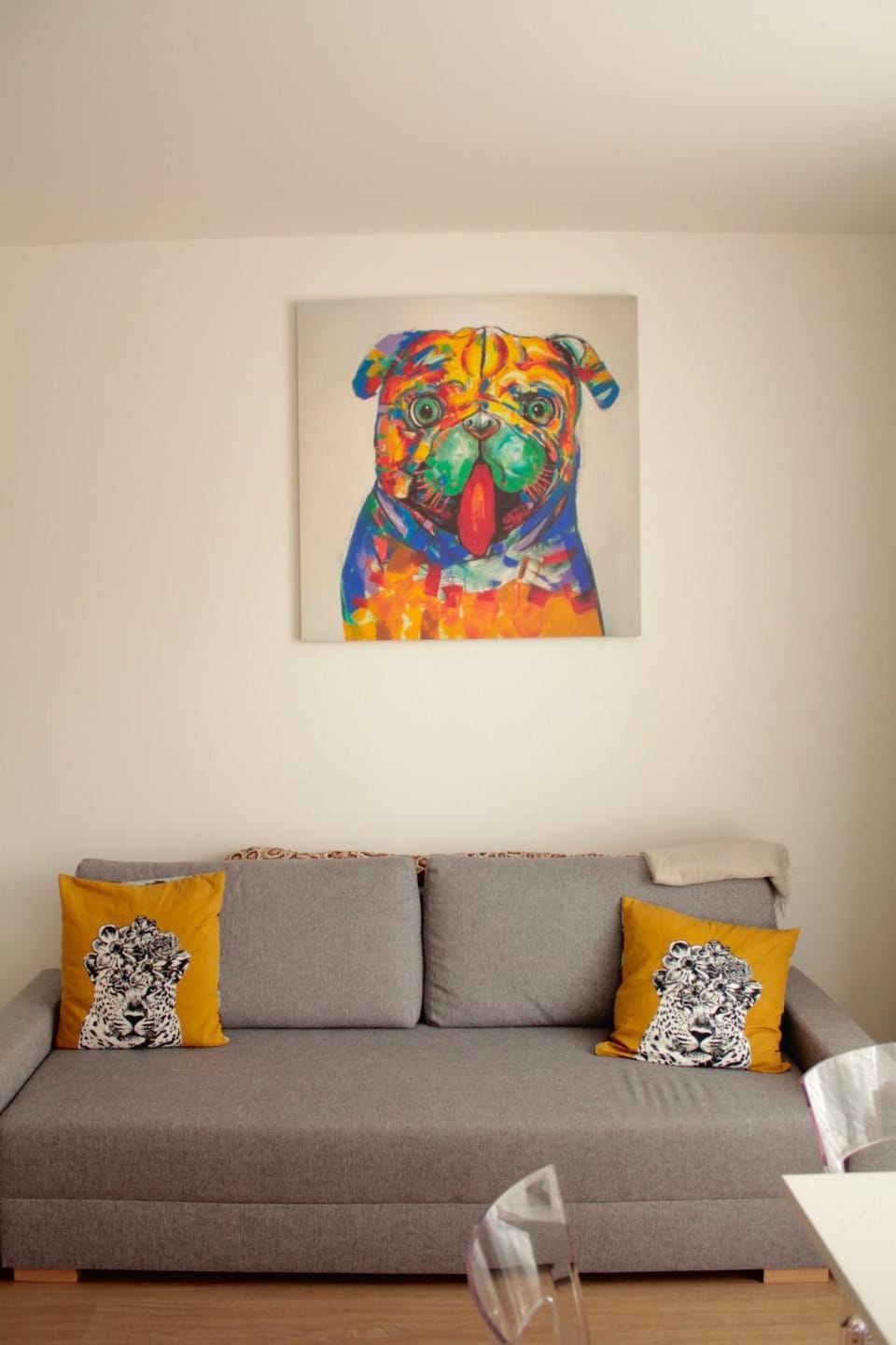 Living room, Decorative detail, Seating area