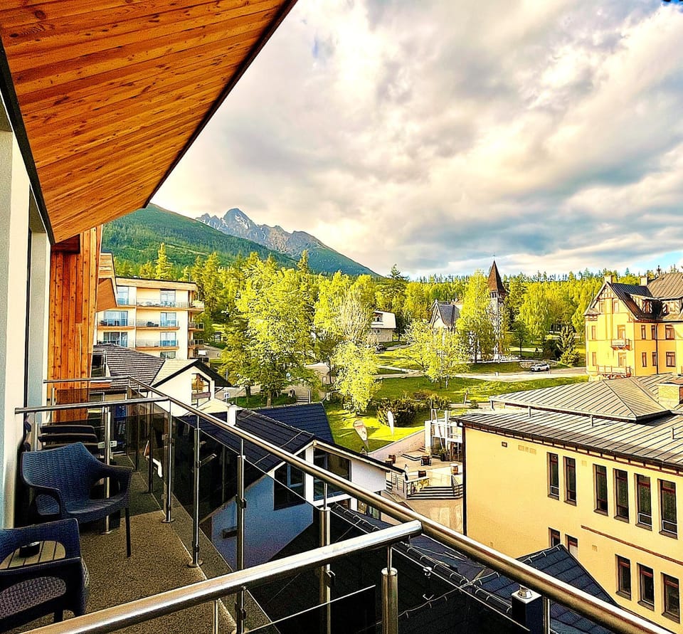 View (from property/room), Balcony/Terrace