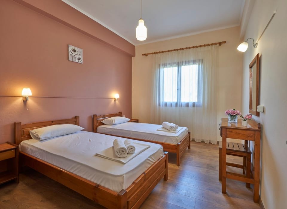 Psarras apartments House in Corfu, Greece