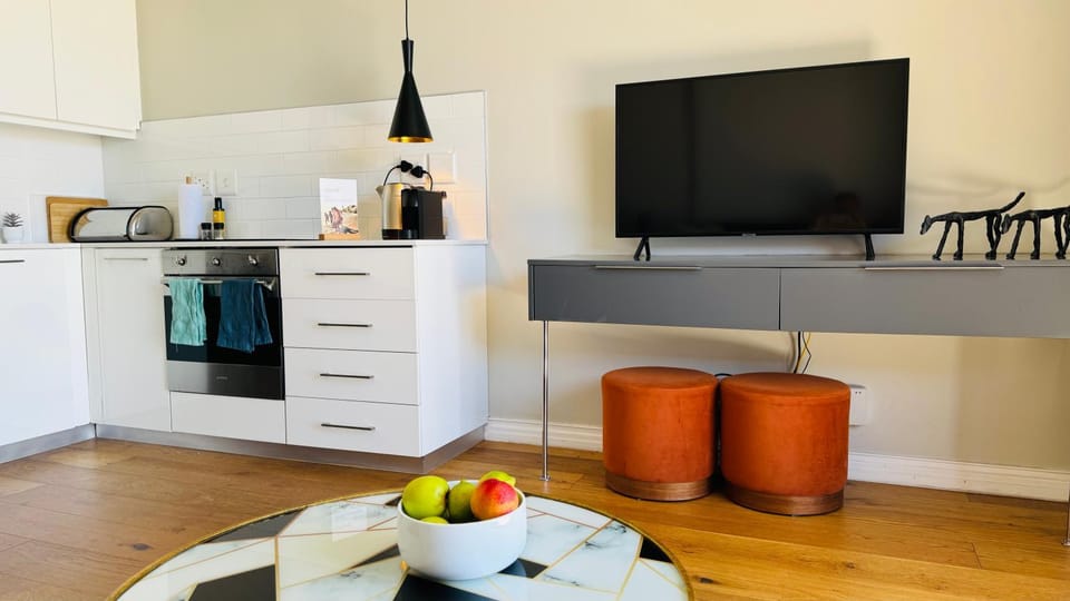 TV and multimedia, Living room, kitchen