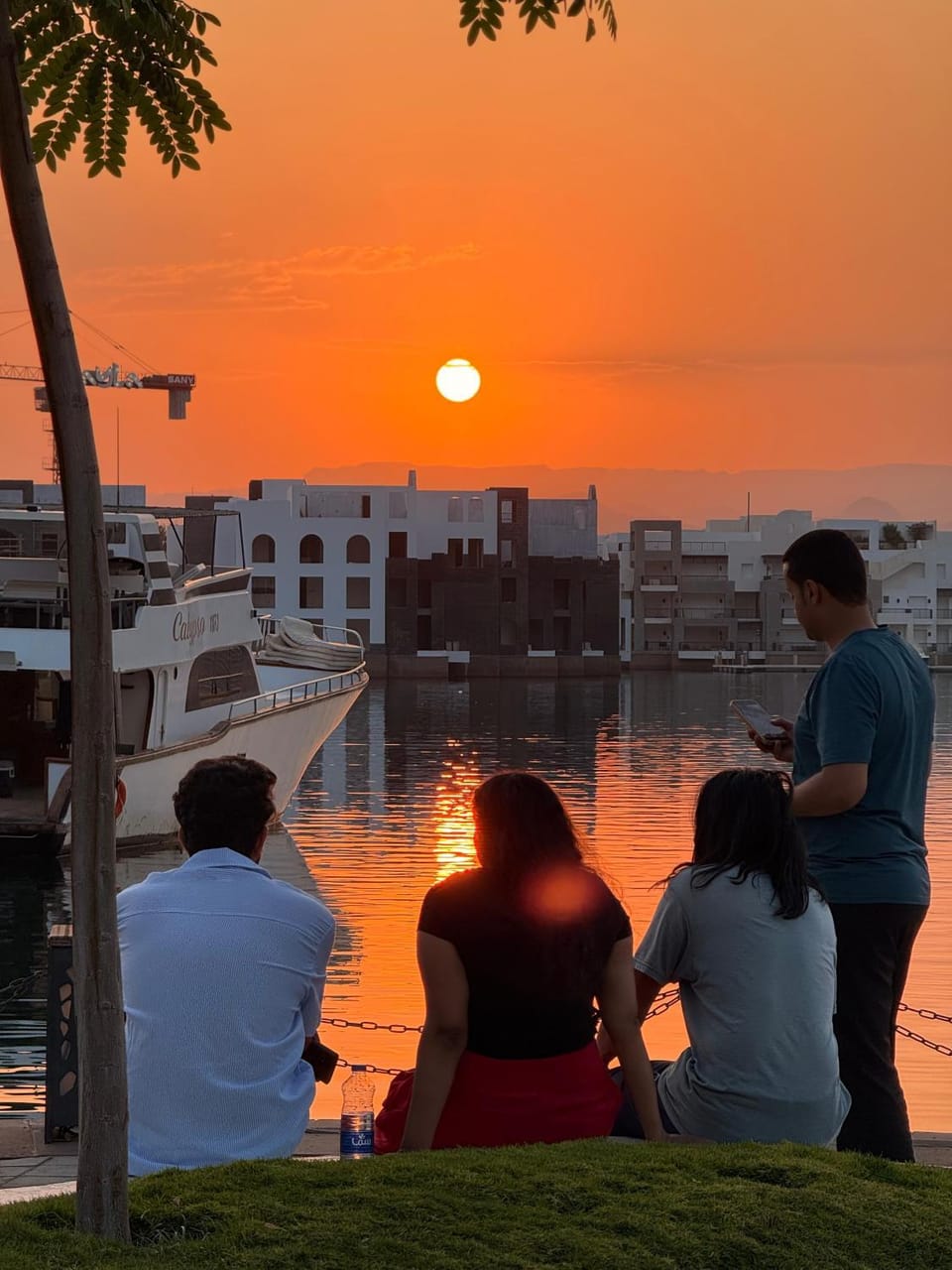 People, Natural landscape, Lake view, Sea view, Sunrise, Sunset, group of guests