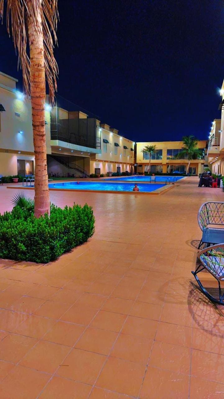 Property building, Swimming pool