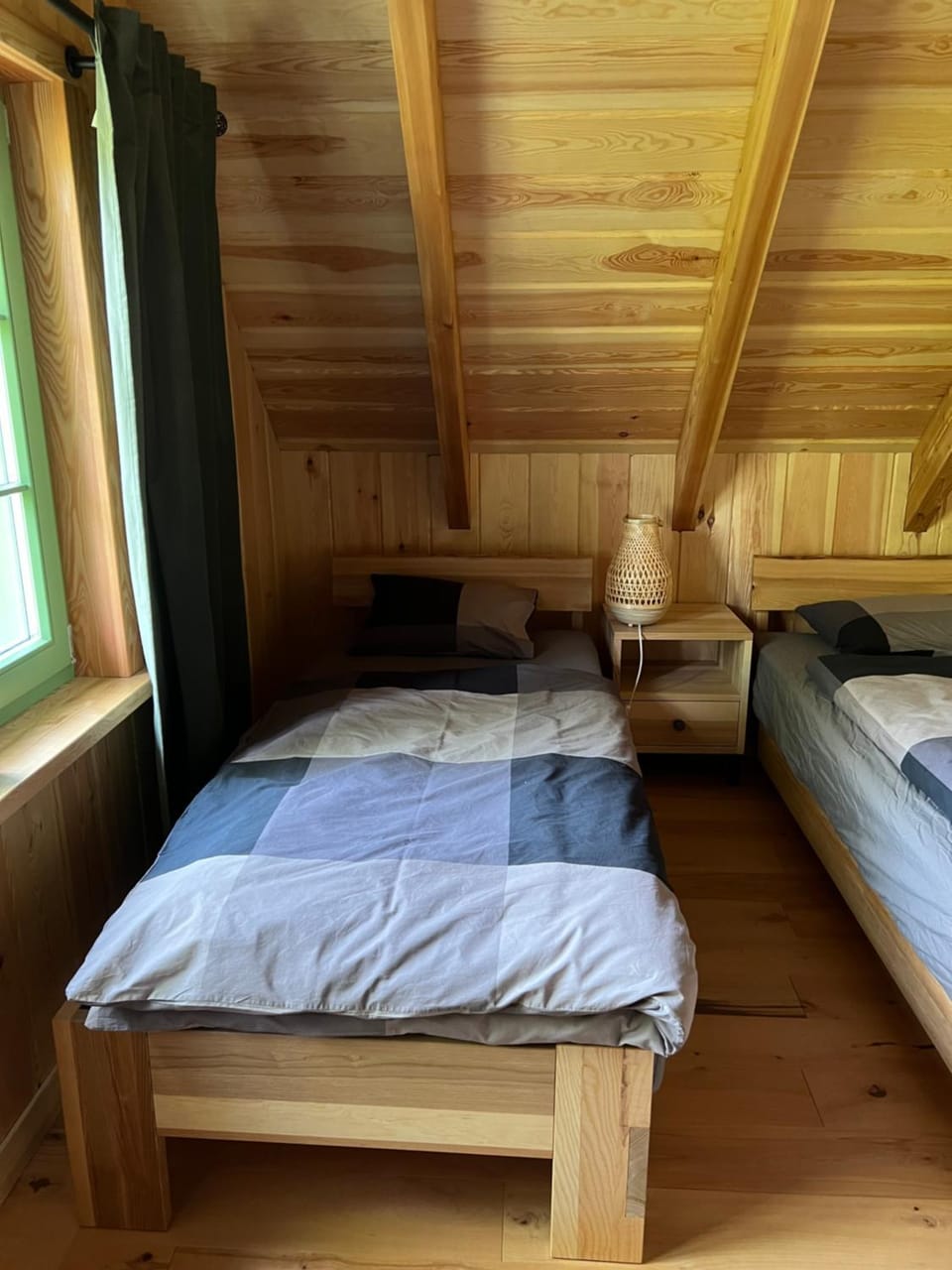 DOMEK POD TRÓJMORSKIM WIERCHEM Chalet in Lower Silesian Voivodeship