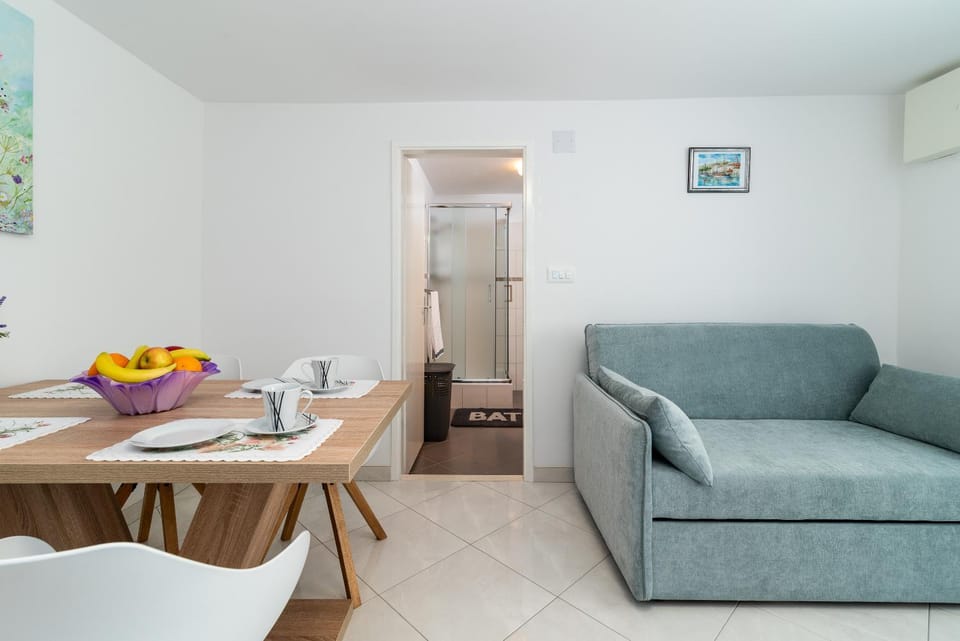 Novi Apartment in Trogir