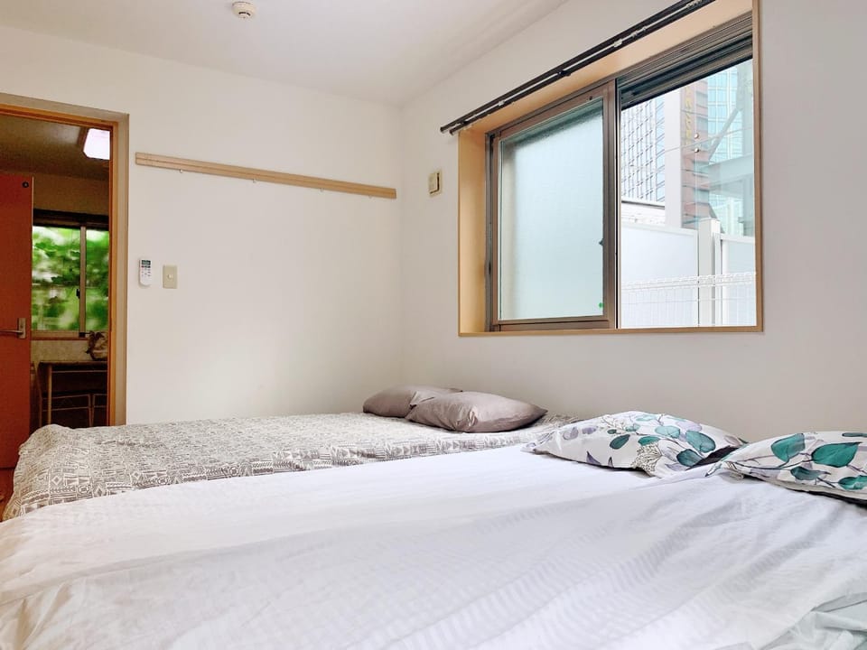 T akadababa subway 4 mins walk! Newly building 新築! 高田馬場駅 徒歩圏内大人気! Shinjuku新宿圈!高速无限制up BK Apartment in Shinjuku