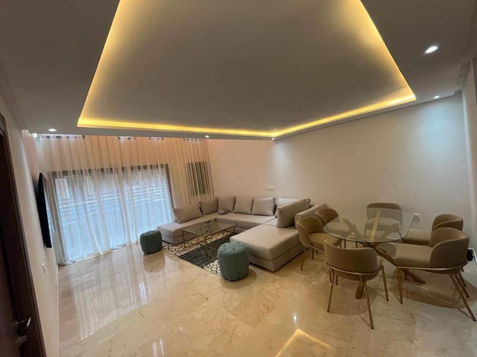 Living room, Photo of the whole room, Seating area