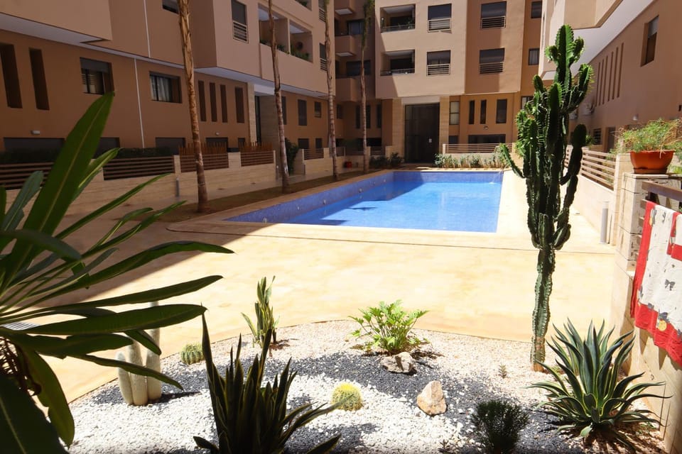 Property building, Day, Pool view, Swimming pool