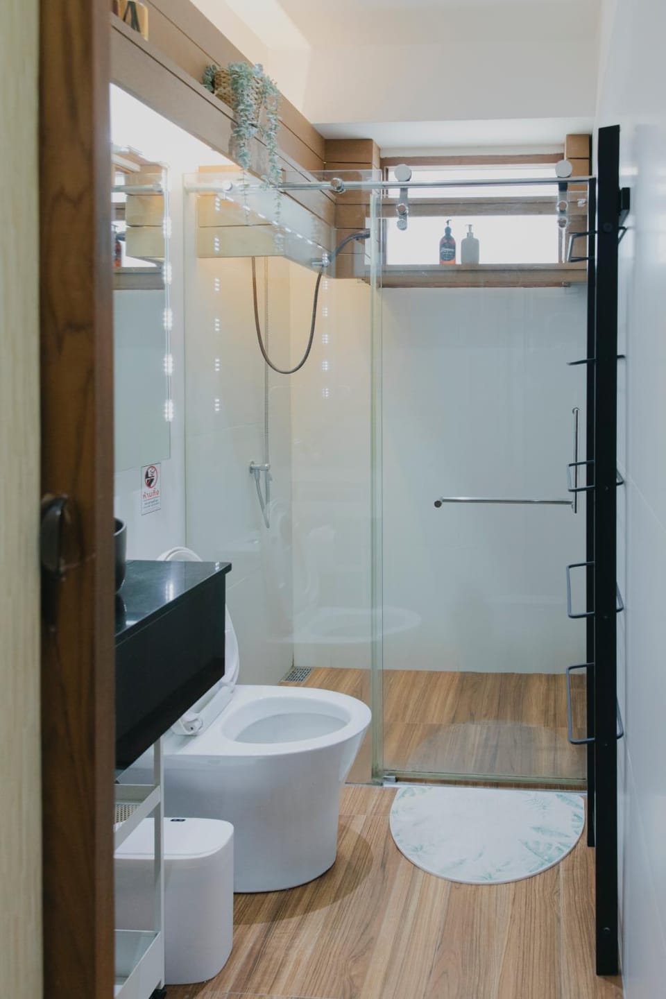 Shower, Toilet, Bathroom
