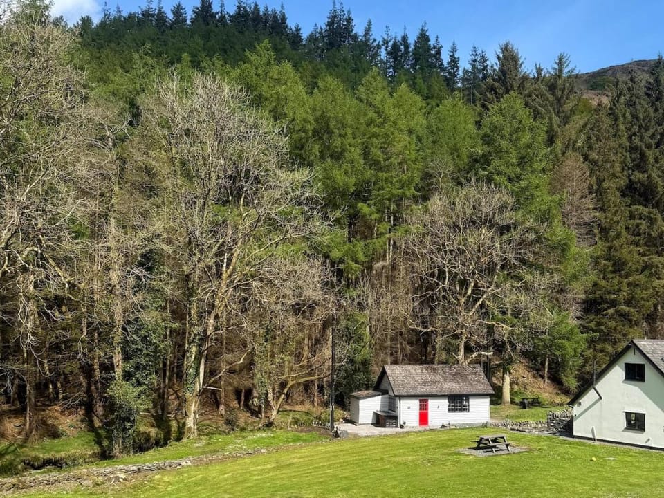 Property building, Natural landscape