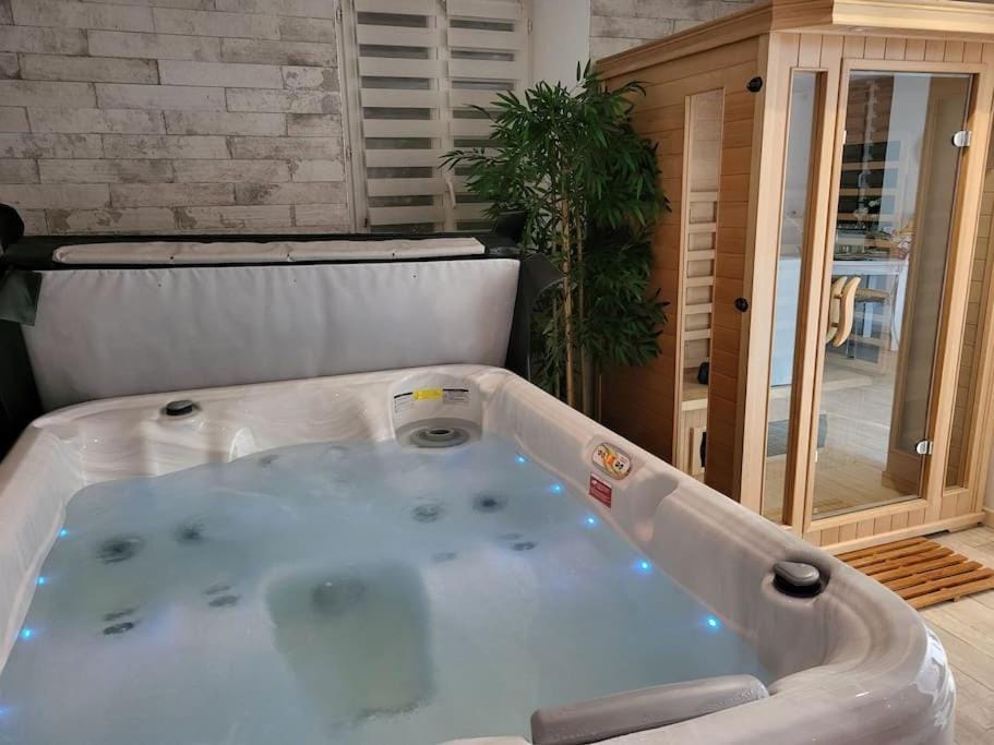 Hot Tub