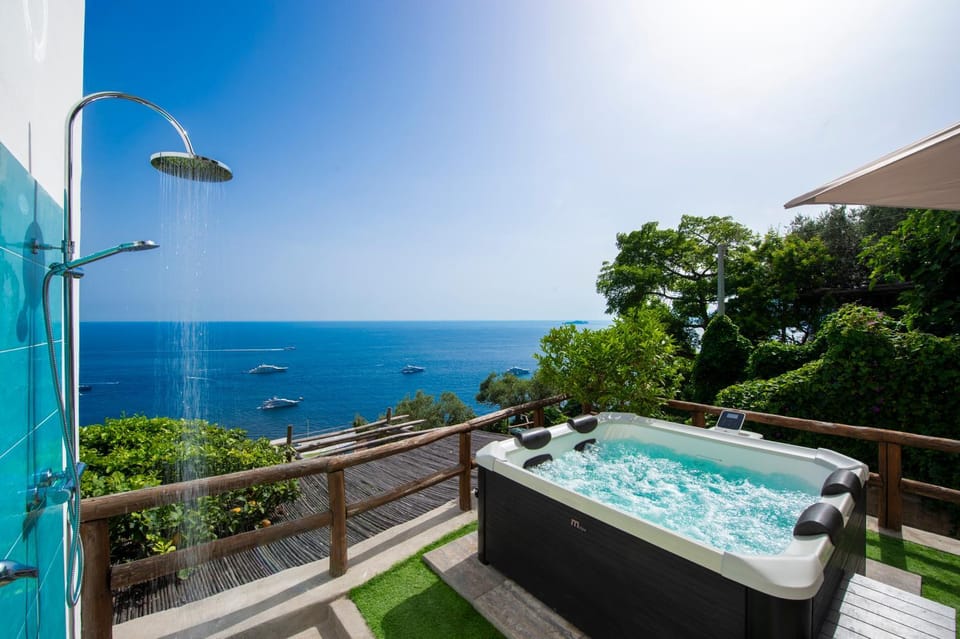 Garden, Hot Tub, Hot Tub, View (from property/room), Spa and wellness centre/facilities, Sea view, Open Air Bath