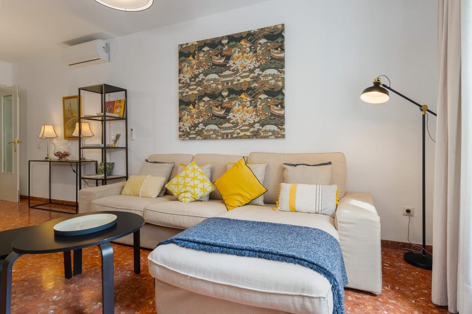 Living room, air conditioner