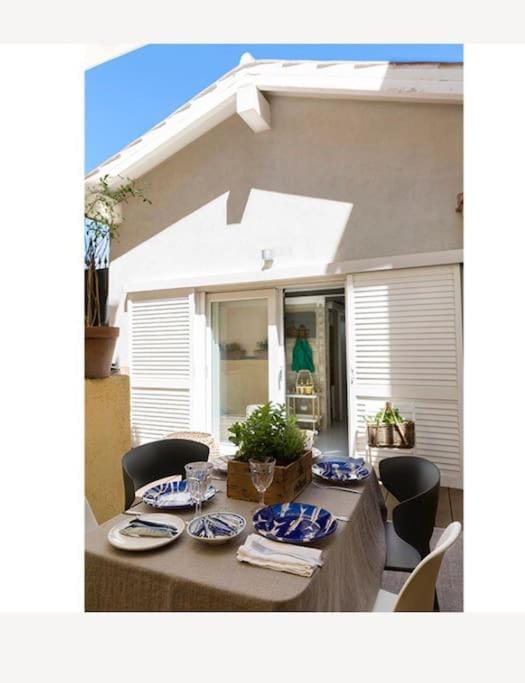 Loft due livelli di design pubblicato su riviste architettura con due posti auto Apartment in Porto Santo Stefano