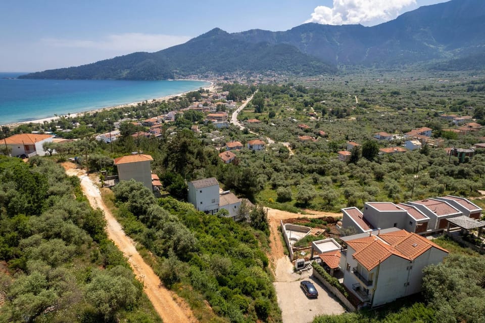 Property building, Bird's eye view