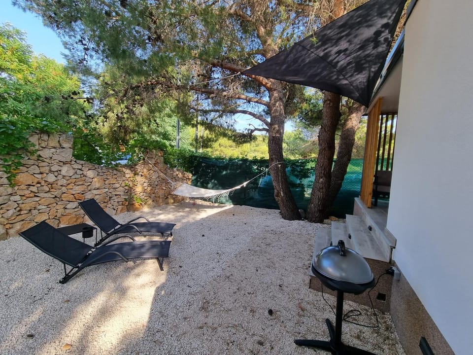 Mobile home Sofija Campground/ 
RV Resort in Šibenik-Knin County, Croatia