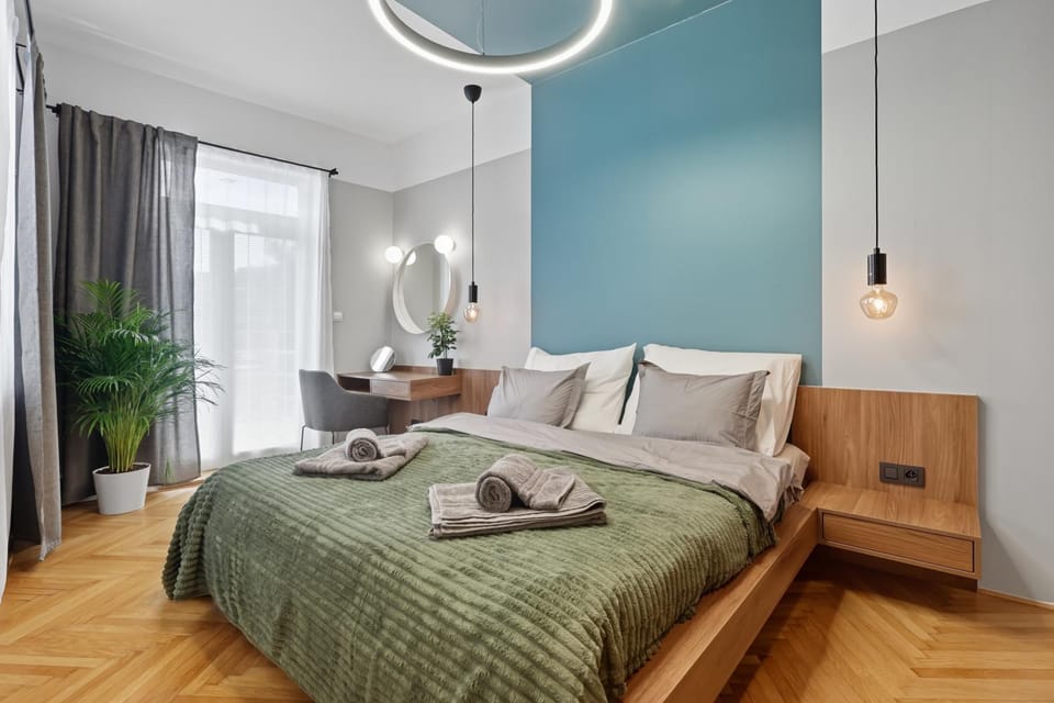 Balcony/Terrace, Bedroom, safe