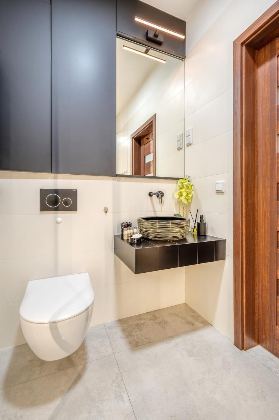 Toilet, Bathroom