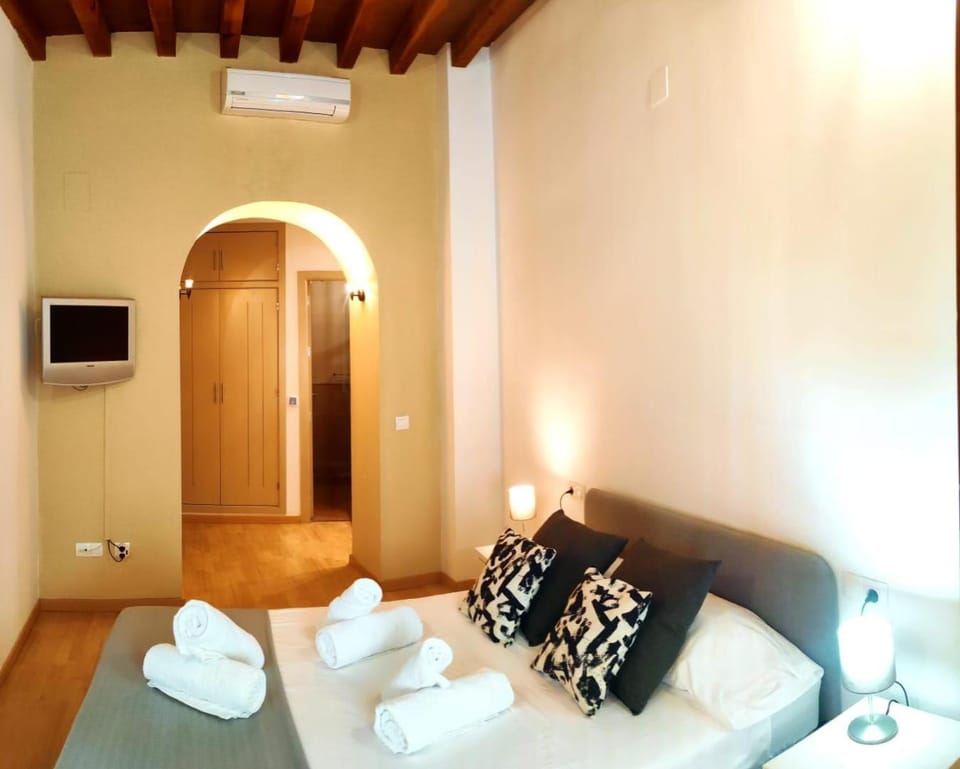 Bathroom, Bedroom