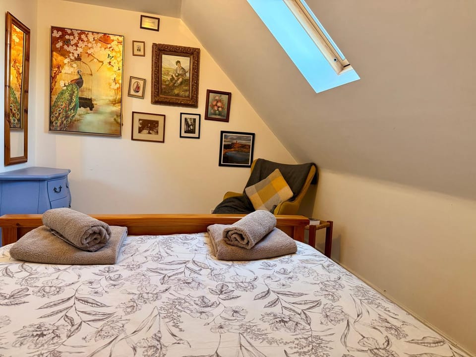 Cozy Loft In The Heart Of Kirkwall OR00239F Apartment in Scotland