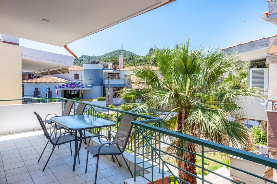 Day, Balcony/Terrace, Mountain view