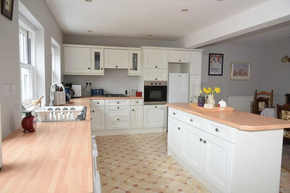 Cotswold dog-friendly holiday home House in Stroud District