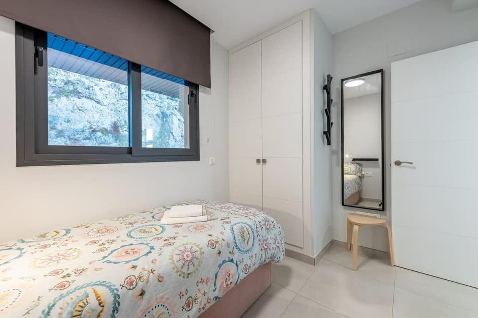 Vivendos - TR14 - Private Pool Apartment in Torremolinos