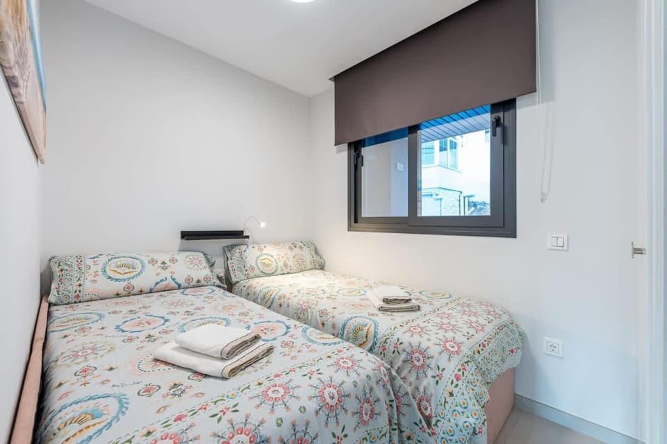 Vivendos - TR14 - Private Pool Apartment in Torremolinos