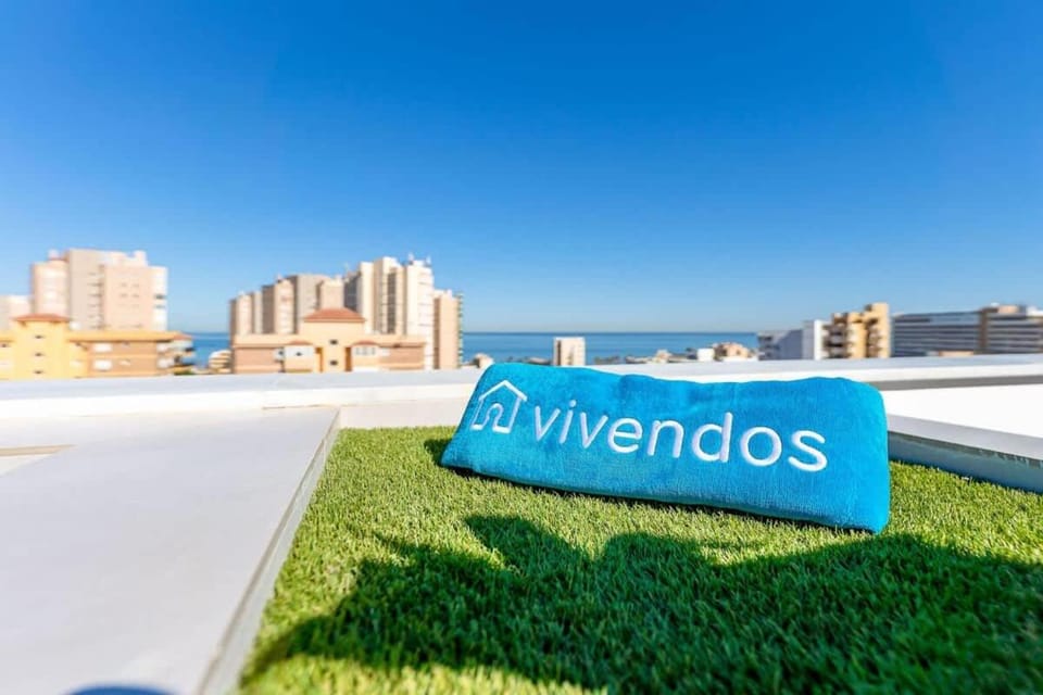 Vivendos - TR14 - Private Pool Apartment in Torremolinos