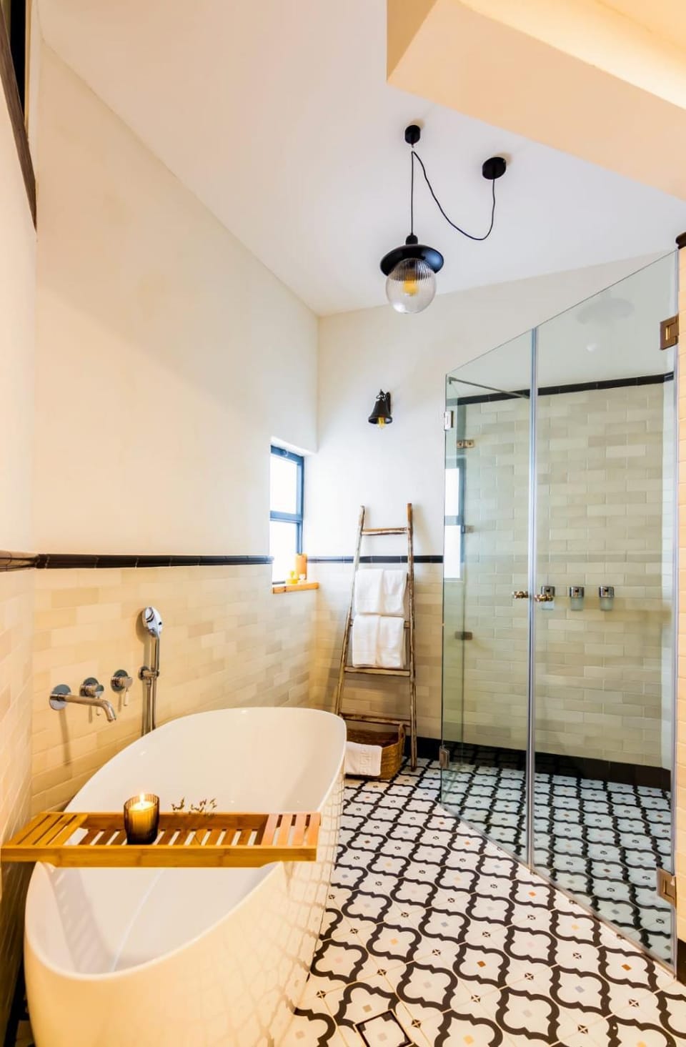 Shower, Bathroom, Bath, towels