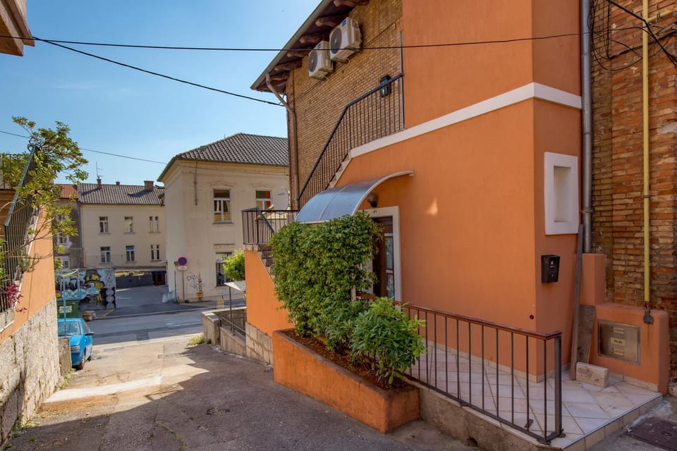 Property building, Day, Neighbourhood, Street view, Location