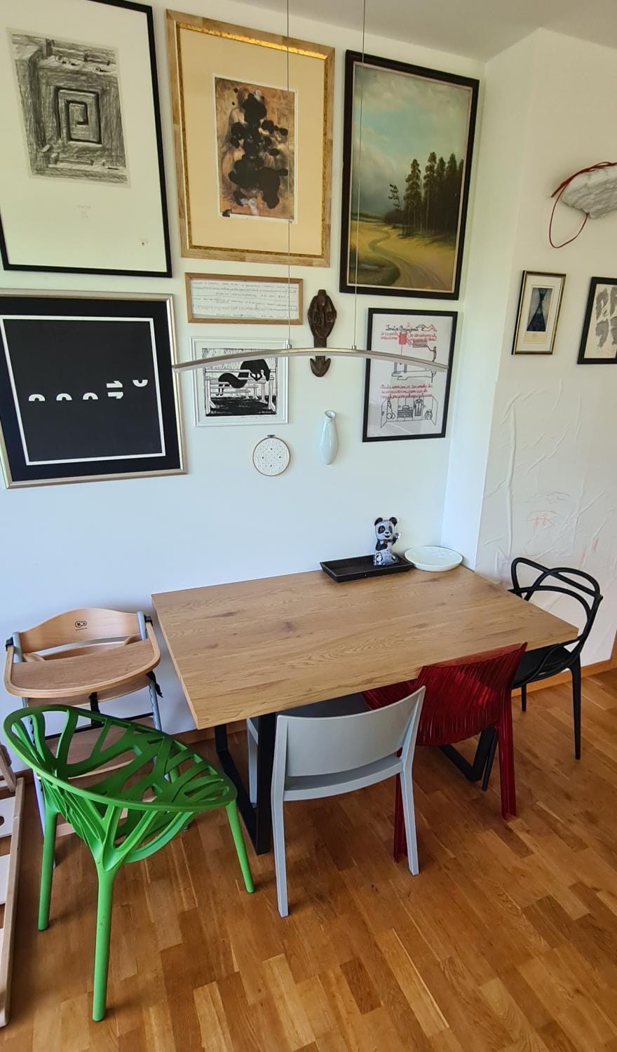 Living room, Seating area, Dining area, hair dresser