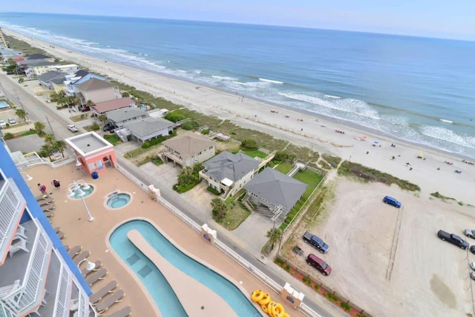 All New Luxury with Stunning Ocean Views Sky Pool Lazy River House in North Myrtle Beach