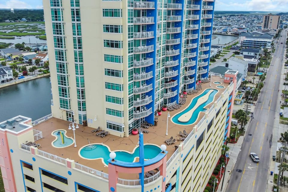 All New Luxury with Stunning Ocean Views Sky Pool Lazy River House in North Myrtle Beach