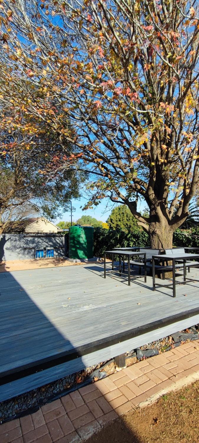 S & S Village Guest House Bed and Breakfast in Gauteng
