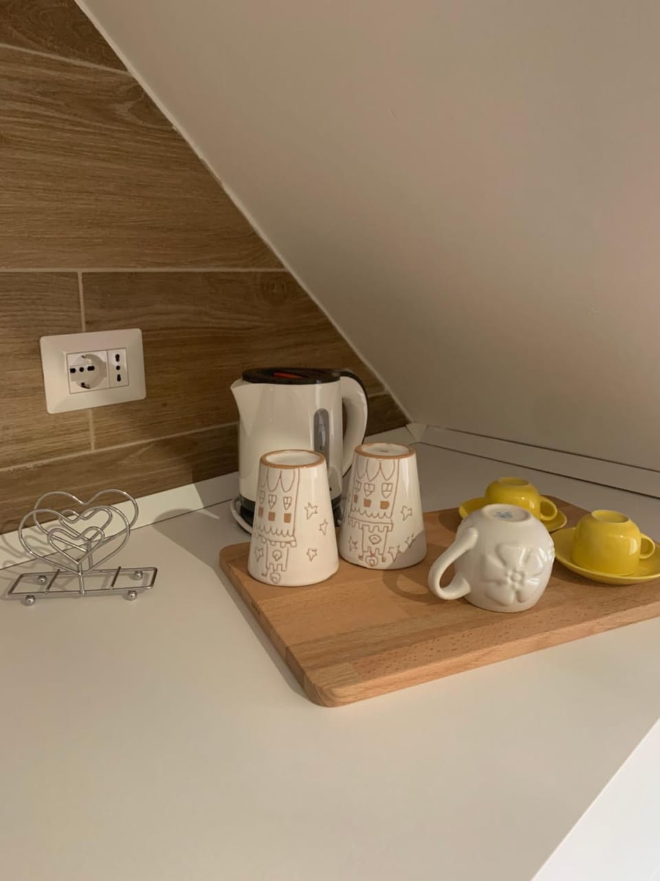 Coffee/tea facilities, Kitchen or kitchenette