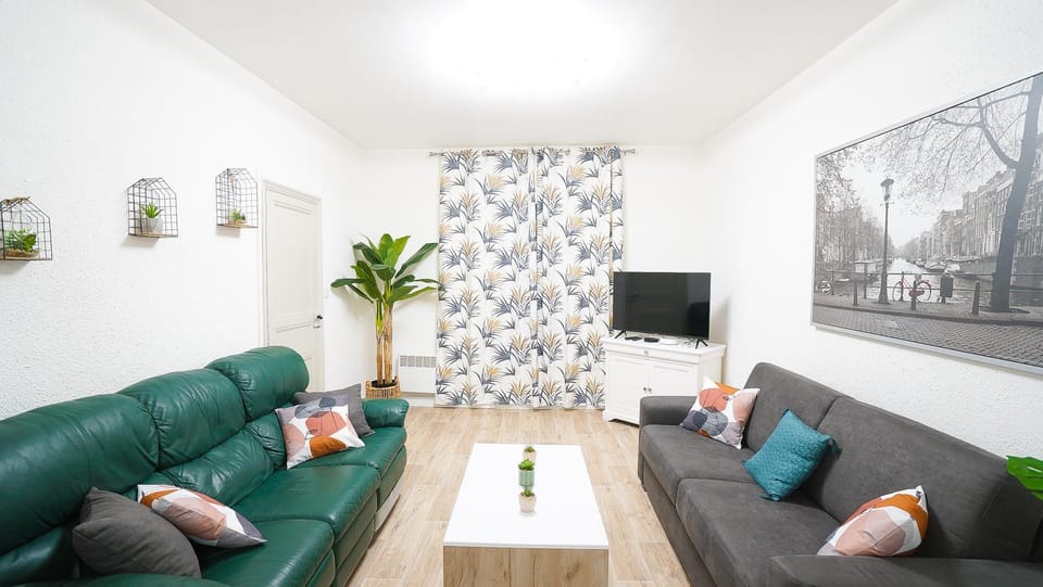 Appartement Les Halles 2, Climatisation, Terrasse, Garage Apartment in Narbonne