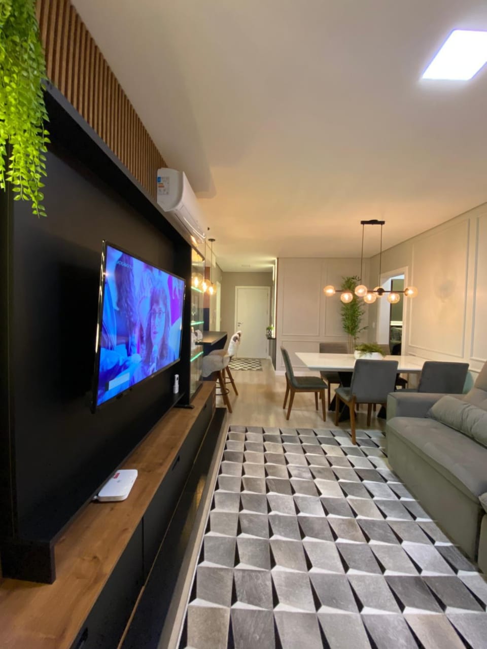 Apartamento locação de temporada Luxo Gramado no Centro! Apartment in Gramado