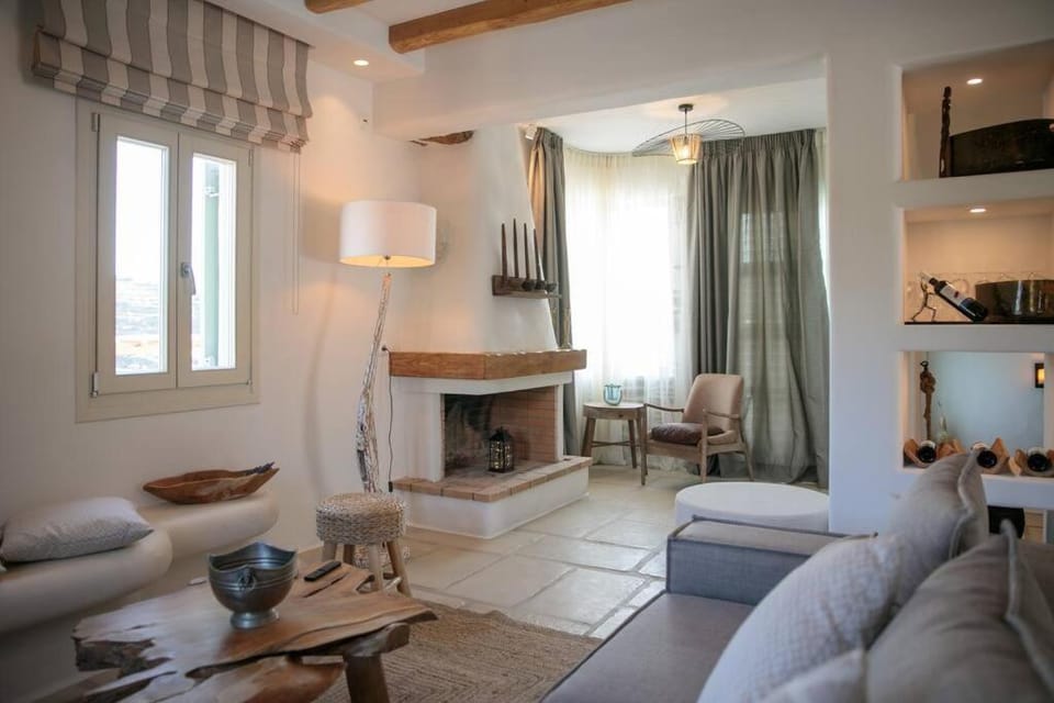 Living room, Seating area, flat iron
