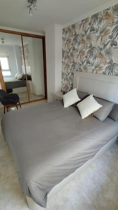 Apartamento en Foz. Primera Línea Playa Rapadoira Apartment in Foz