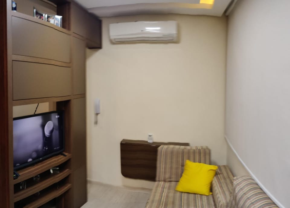 TV and multimedia, Living room, air conditioner